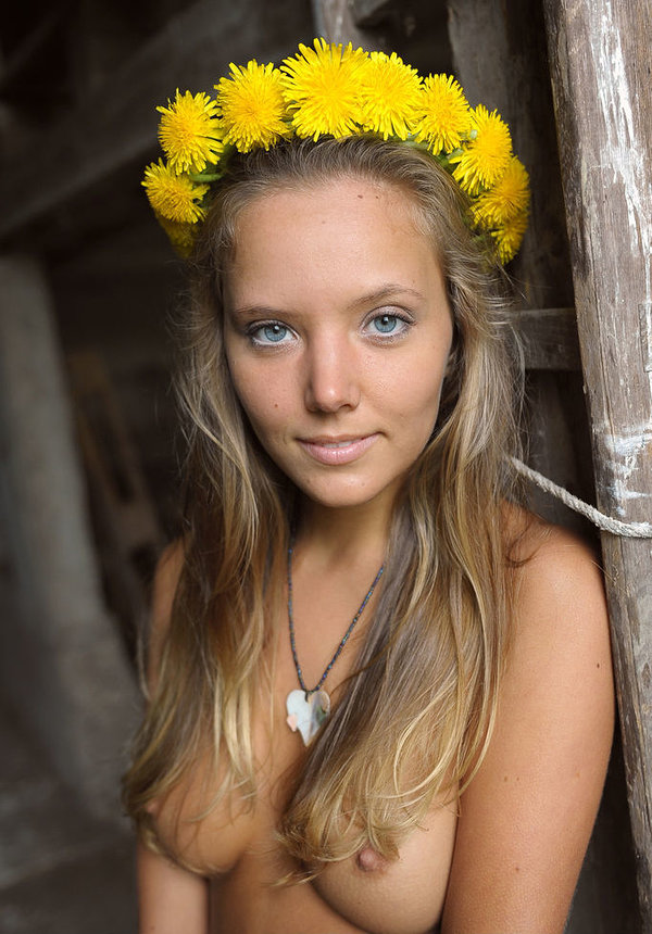 Нина, 23 года, 3 размер груди